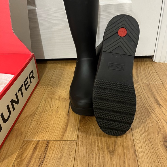 Hunter Rain Boots - Picture 2 of 4